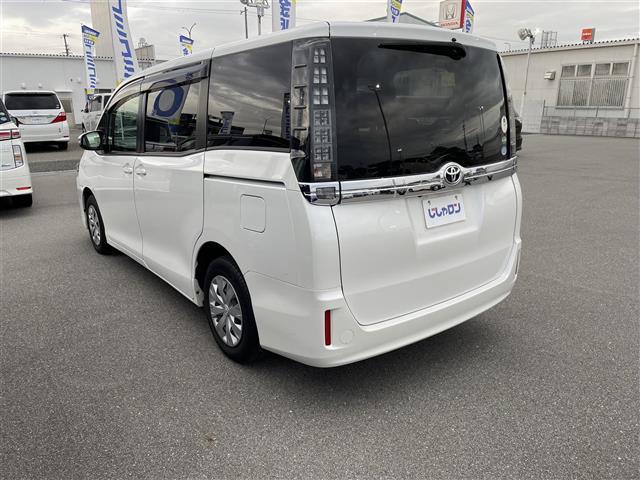 ヴォクシー Ｘ　ワンオーナー　純正ナビ　ＣＤ／ＤＶＤ／ＴＶ／ＢＴ　ＥＴＣ（27枚目）