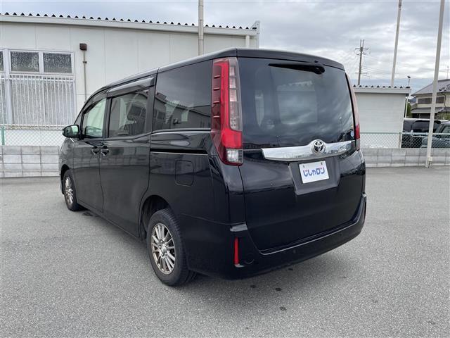 ノア X Vパッケージ ETC、後席モニター、社外ナビ(33枚目)