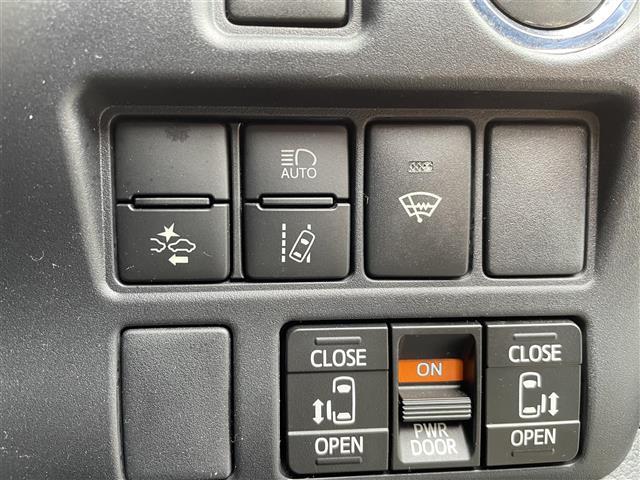 エスクァイア Xi ナビTV Bカメラ 両側電動 衝突軽減 寒冷地(8枚目)