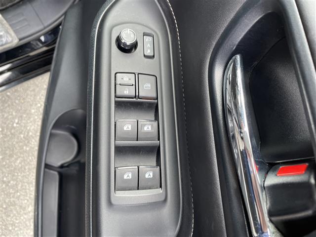 エスクァイア Xi ナビTV Bカメラ 両側電動 衝突軽減 寒冷地(9枚目)