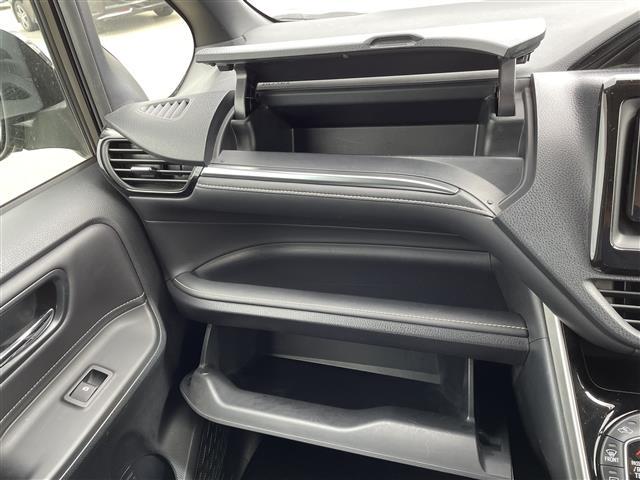 エスクァイア Xi ナビTV Bカメラ 両側電動 衝突軽減 寒冷地(17枚目)