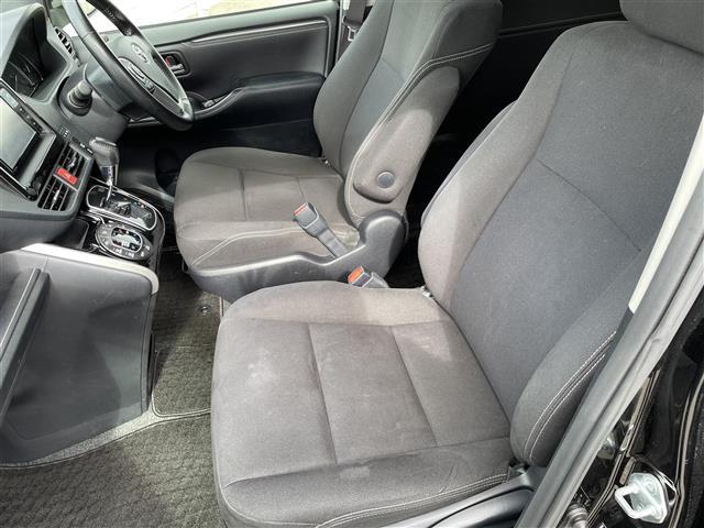 エスクァイア Xi ナビTV Bカメラ 両側電動 衝突軽減 寒冷地(20枚目)