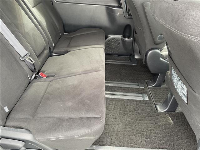 エスクァイア Xi ナビTV Bカメラ 両側電動 衝突軽減 寒冷地(23枚目)