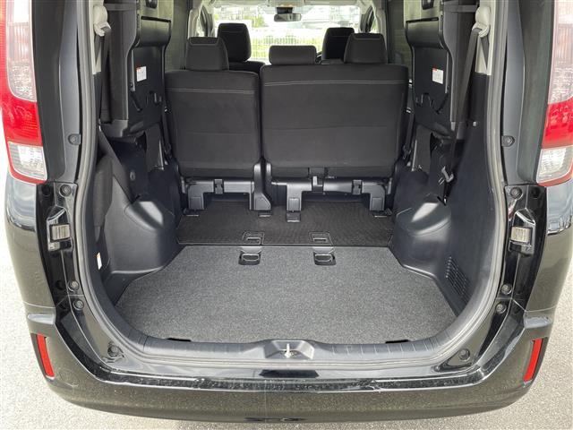 エスクァイア Xi ナビTV Bカメラ 両側電動 衝突軽減 寒冷地(30枚目)