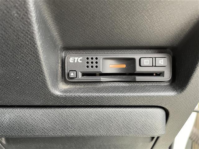 ステップワゴンスパーダ Ｚ　ＨＤＤナビエディション　１オーナー　純正ナビ　Ｂカメラ　両側パワスラ（9枚目）