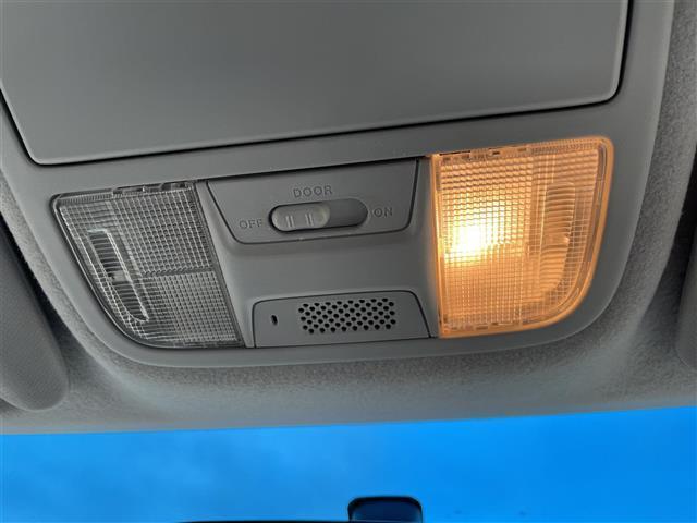 ステップワゴンスパーダ Ｚ　ＨＤＤナビエディション　１オーナー　純正ナビ　Ｂカメラ　両側パワスラ（22枚目）