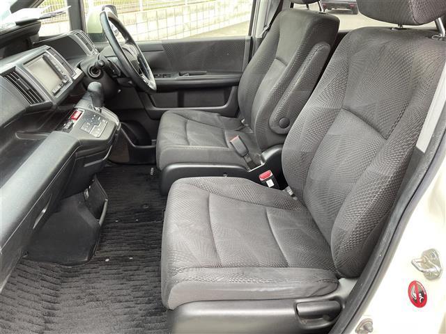 ステップワゴンスパーダ Ｚ　ＨＤＤナビエディション　１オーナー　純正ナビ　Ｂカメラ　両側パワスラ（29枚目）