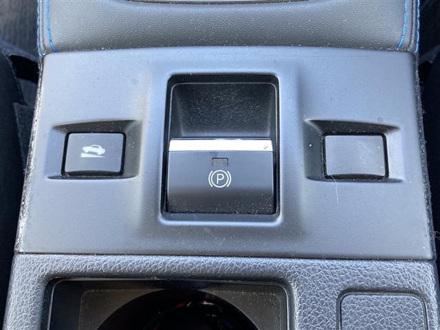 レヴォーグ 2.0GT-Sアイサイト ETC、電動シート、パナソニックナビ(18枚目)