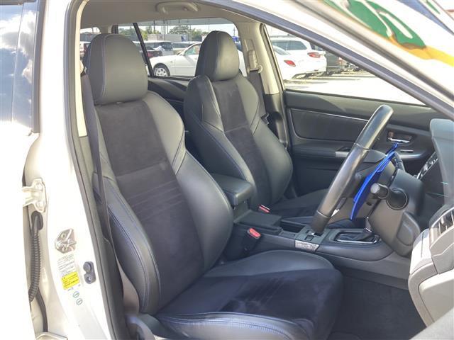 レヴォーグ 2.0GT-Sアイサイト ETC、電動シート、パナソニックナビ(29枚目)