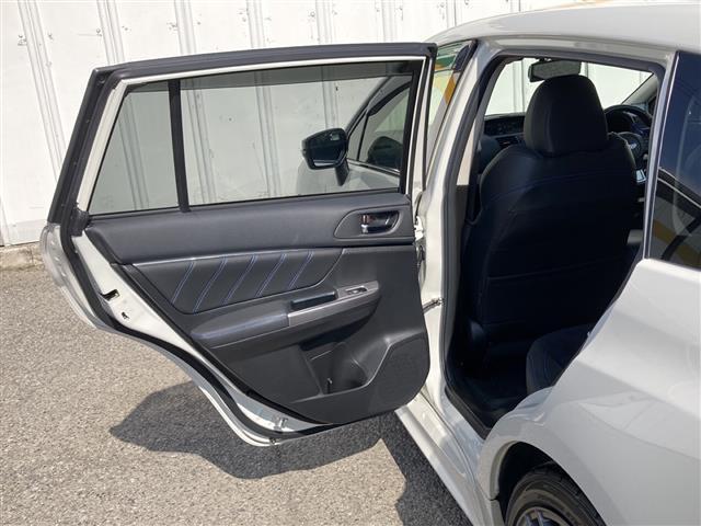 レヴォーグ 2.0GT-Sアイサイト ETC、電動シート、パナソニックナビ(38枚目)