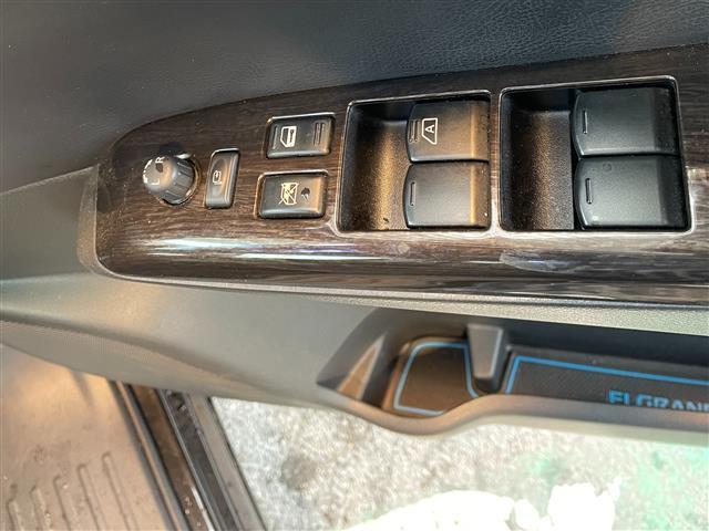 エルグランド 250ハイウェイスター ETC、ハーフレザー、TV(13枚目)