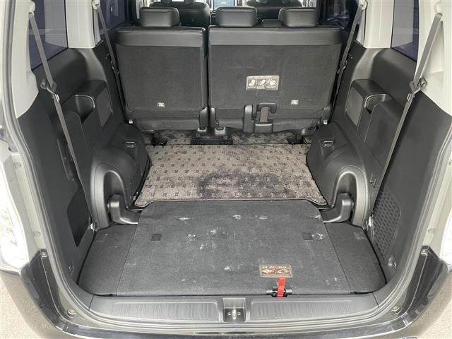 ステップワゴンスパーダ Z クールスピリット ETC、後席モニター、バックカメラ(28枚目)