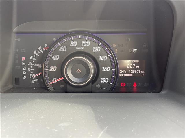 ステップワゴンスパーダ Z クールスピリット ETC、後席モニター、バックカメラ(40枚目)
