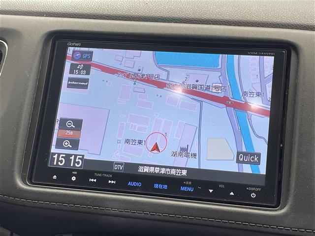 ヴェゼル ハイブリッドＺ　後席モニター、純正ナビ、ＢＣ（3枚目）