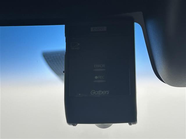 Ｎ－ＢＯＸカスタム Ｇ・Ｌホンダセンシング　純正ナビ　バックカメラ　片側パワスラ　ＬＥＤ（6枚目）