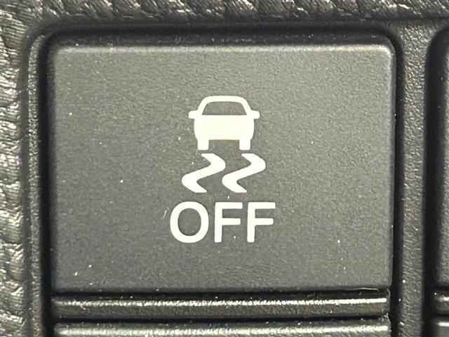 Ｎ－ＢＯＸカスタム Ｇ・Ｌホンダセンシング　純正ナビ　バックカメラ　片側パワスラ　ＬＥＤ（11枚目）
