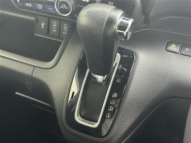 Ｎ－ＢＯＸカスタム Ｇ・Ｌホンダセンシング　純正ナビ　バックカメラ　片側パワスラ　ＬＥＤ（15枚目）