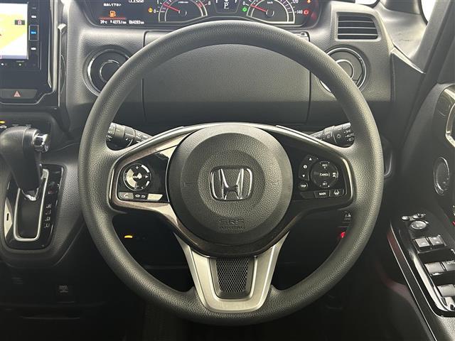 Ｎ－ＢＯＸカスタム Ｇ・Ｌホンダセンシング　純正ナビ　バックカメラ　片側パワスラ　ＬＥＤ（18枚目）