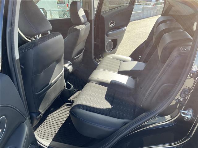 ヴェゼル ハイブリッドＺ　ＥＴＣ、社外ナビ、クルコン（24枚目）