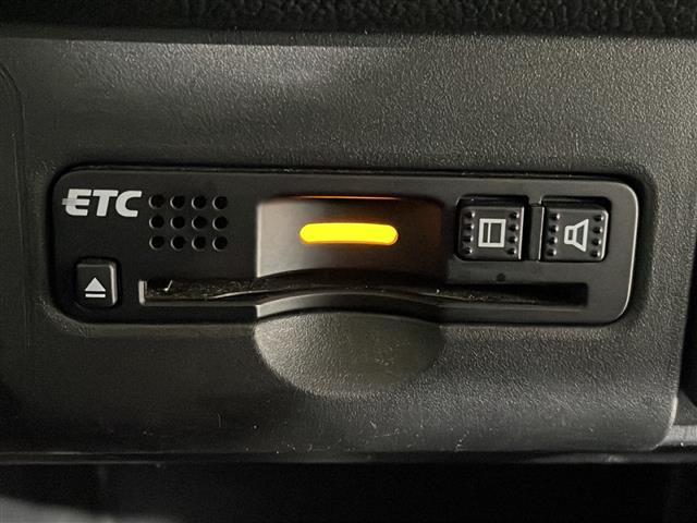 Ｎ－ＢＯＸカスタム Ｇ・ターボＬパッケージ　純正８型ナビ　両側電動　衝突軽減　クルコン（5枚目）