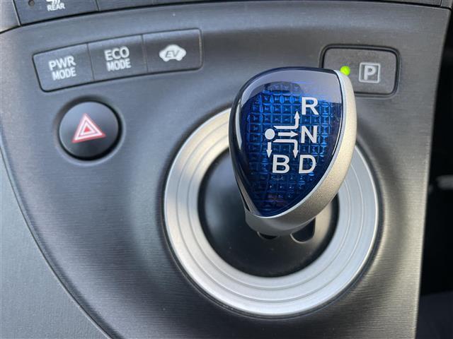 プリウス S LEDエディション Pスタート、ナビ、ETC,TV(18枚目)