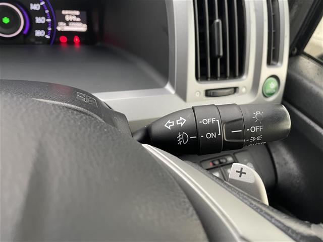 ステップワゴンスパーダ インターナビ　パワーエディション　ＥＴＣ、両側ＰＳＤ、純正ナビ（13枚目）