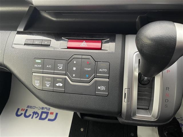 ステップワゴンスパーダ インターナビ　パワーエディション　ＥＴＣ、両側ＰＳＤ、純正ナビ（14枚目）