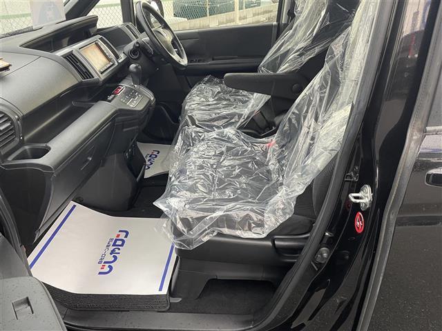 ステップワゴンスパーダ インターナビ　パワーエディション　ＥＴＣ、両側ＰＳＤ、純正ナビ（21枚目）