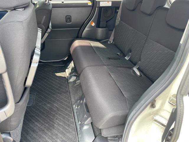 タンク カスタムＧ　Ｓ　ナビ　フルセグＴＶ　両側電動スライドドア（17枚目）