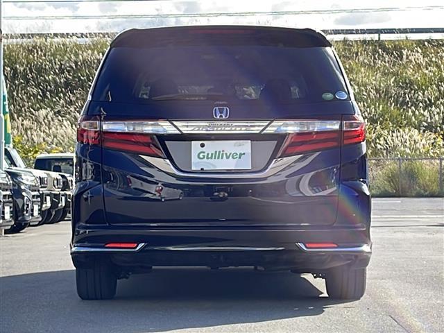 オデッセイ アブソルート・Ｘホンダセンシング　・４ＷＤ・社外ナビ・フルセグＴＶ・Ｂｌｕｅｔｏｏｔｈ・フリップダウンモニター・両側パワースライドドア・衝突軽減装置・横滑り抑制装置・レーンキープアシスト・レーダークルーズコントロール（30枚目）