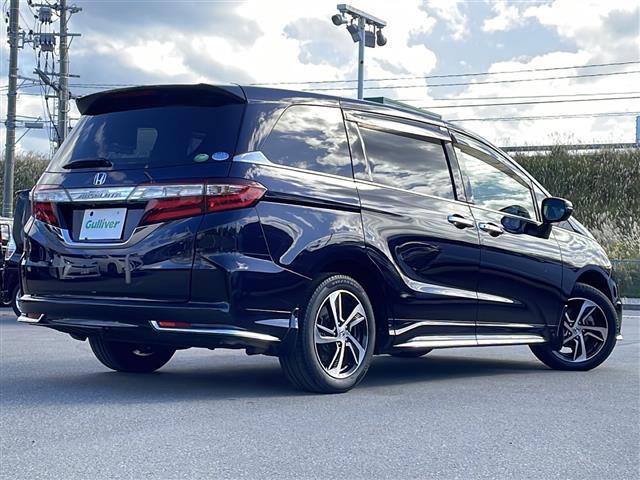 オデッセイ アブソルート・Ｘホンダセンシング　・４ＷＤ・社外ナビ・フルセグＴＶ・Ｂｌｕｅｔｏｏｔｈ・フリップダウンモニター・両側パワースライドドア・衝突軽減装置・横滑り抑制装置・レーンキープアシスト・レーダークルーズコントロール（31枚目）
