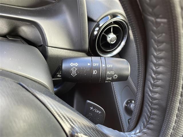 デミオ ＸＤツーリング　・４ＷＤ・ディーゼルターボ・純正ナビ・Ｂｌｕｅｔｏｏｔｈ・フルセグＴＶ・バックカメラ・衝突軽減ブレーキ・クルーズコントロール・レーンキープアシスト・コーナーセンサー・純正ＬＥＤ（8枚目）