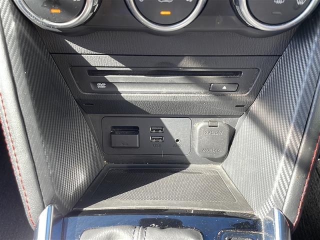 デミオ ＸＤツーリング　・４ＷＤ・ディーゼルターボ・純正ナビ・Ｂｌｕｅｔｏｏｔｈ・フルセグＴＶ・バックカメラ・衝突軽減ブレーキ・クルーズコントロール・レーンキープアシスト・コーナーセンサー・純正ＬＥＤ（14枚目）