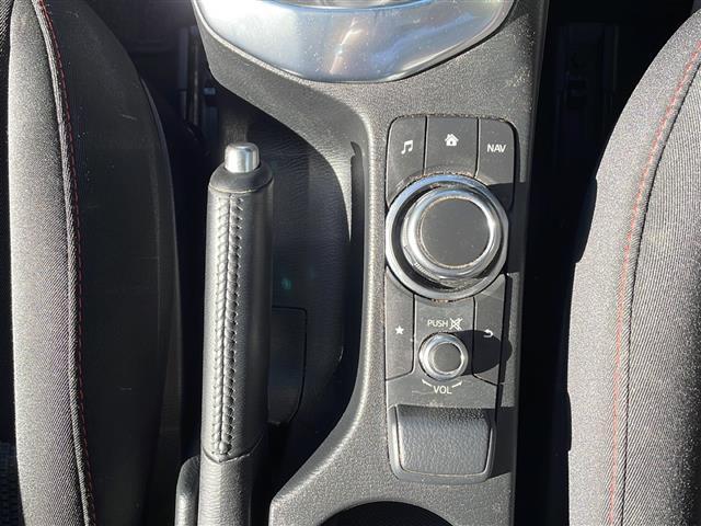 デミオ ＸＤツーリング　・４ＷＤ・ディーゼルターボ・純正ナビ・Ｂｌｕｅｔｏｏｔｈ・フルセグＴＶ・バックカメラ・衝突軽減ブレーキ・クルーズコントロール・レーンキープアシスト・コーナーセンサー・純正ＬＥＤ（16枚目）