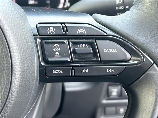シエンタ ハイブリッドＺ　・４ＷＤ・寒冷地仕様・純正メーカーＯＰナビ・ディスプレイオーディオ・ＡＭ／ＦＭ／ＢＴ／ＴＶ・両側パワースライドドア・衝突軽減装置・レーンキープアシスト・横滑り抑制装置・全方位バックカメラ（6枚目）