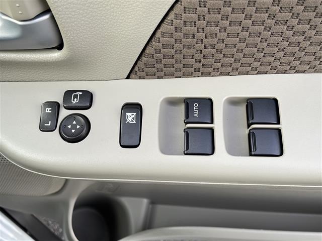 店頭在庫以外にも全国約４万台※の在庫から、ぴったりな１台をご提案します！※２０２３年１０月現在の在庫台数です。売約済の可能性があります。