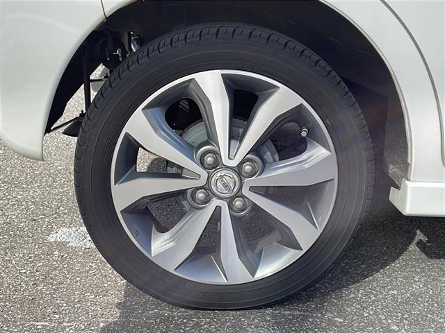 デイズルークス ハイウェイスター X Gパッケージ ・4WD・純正ナビ・全方位カメラ・フルセグTV・Bluetooth・両側パワースライドドア・エンジンスターター・スマートキー・シートヒーター・ETC・純正15AW・純正フォグ・(38枚目)