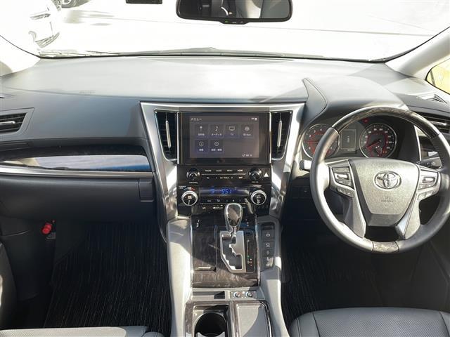 アルファード 2.5S Cパッケージ 寒冷地仕様/4WD/本革シート/純正ナビ/フリップダウンモニター/純正エンジンスターター/フルセグ/CD/DVD/Blu-ray/Bluetooth/バックカメラ/前後ドラレコ(3枚目)