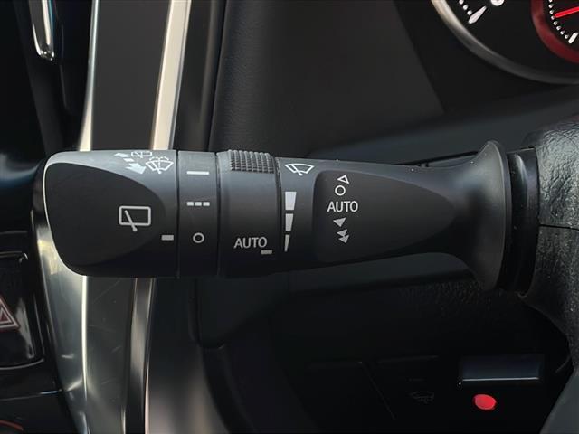 アルファード 2.5S Cパッケージ 寒冷地仕様/4WD/本革シート/純正ナビ/フリップダウンモニター/純正エンジンスターター/フルセグ/CD/DVD/Blu-ray/Bluetooth/バックカメラ/前後ドラレコ(9枚目)