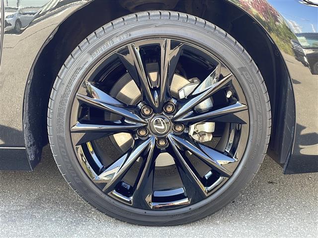 ES ES300h Fスポーツ サンルーフ/本革シート/純正ナビ/フルセグ/TVキャンセラー/バックカメラ/Bluetooth/衝突被害軽減ブレーキ/レーンキープアシスト/レーダークルーズコントロール(40枚目)