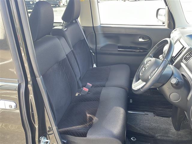 開放感のあるショールームで、ゆっくりとおクルマ選びをお楽しみいただけます。キッズスペースなどもご用意しておりますので小さなお子様連れのお客様も安心してご来場ください！！