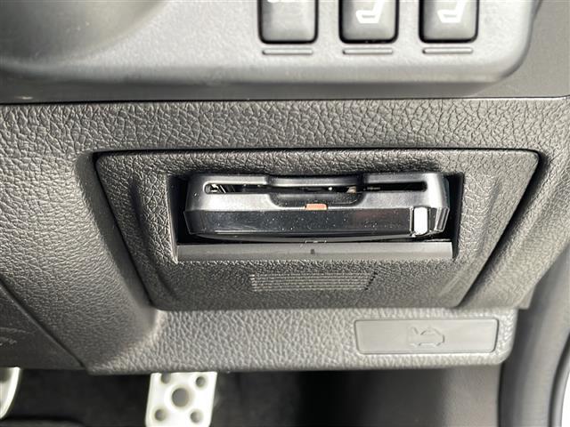 レヴォーグ １．６ＧＴ－Ｓアイサイト　・衝突軽減ブレーキ・レーダークルーズコントロール・レーンキープアシスト・社外ナビ・バックカメラ・Ｂｌｕｅｔｏｏｔｈ・フルセグＴＶ・ドライブレコーダー・エンジンスターター・パドルシフト（19枚目）