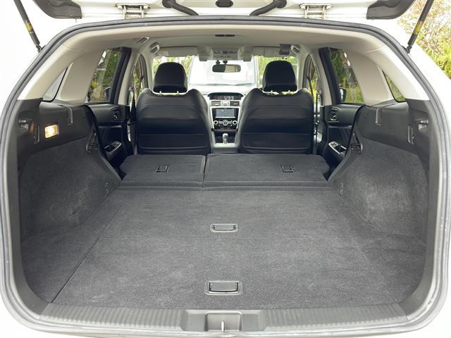 レヴォーグ １．６ＧＴ－Ｓアイサイト　・衝突軽減ブレーキ・レーダークルーズコントロール・レーンキープアシスト・社外ナビ・バックカメラ・Ｂｌｕｅｔｏｏｔｈ・フルセグＴＶ・ドライブレコーダー・エンジンスターター・パドルシフト（27枚目）