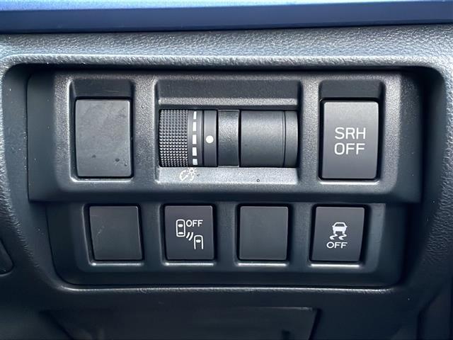 XV アドバンス 4WD/衝突軽減ブレーキ/ブラインドスポットモニター/レーンキープアシスト/レーダークルーズコントロール/社外SDナビ/フルセグ/バックカメラ/ドライブレコーダー/ETC(18枚目)