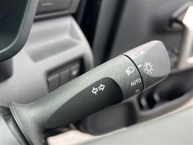 ロッキー X ・寒冷地仕様・4WD・純正ナビ・フルセグ・バックカメラ・CD/DVD/SD/Bluetooth・横滑り防止・衝突被害軽減ブレーキ・レーンキープアシスト・オートライト・LEDヘットライト・冬タイヤ積み込(11枚目)