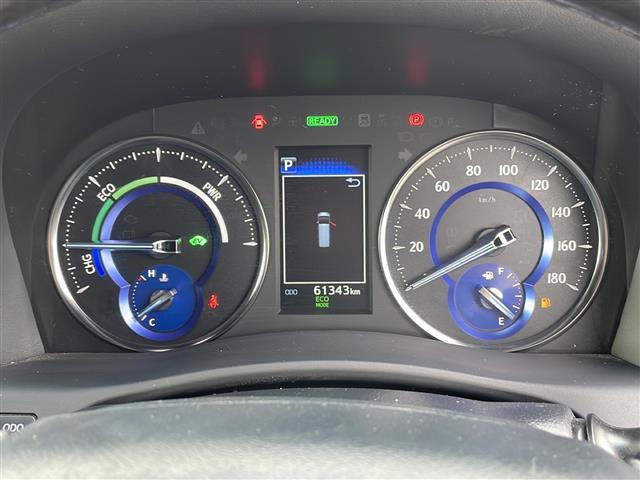 ヴェルファイアハイブリッド Ｚ　ゴールデンアイズ　４ＷＤ／純正メーカーＯＰナビ／フルセグ／ＣＤ／ＤＶＤ／ＢＴ／両側パワースライドドア／フリップダウンモニター／サンルーフ／衝突軽減ブレーキ／レーンキープアシスト／レーダークルーズコントロール（5枚目）