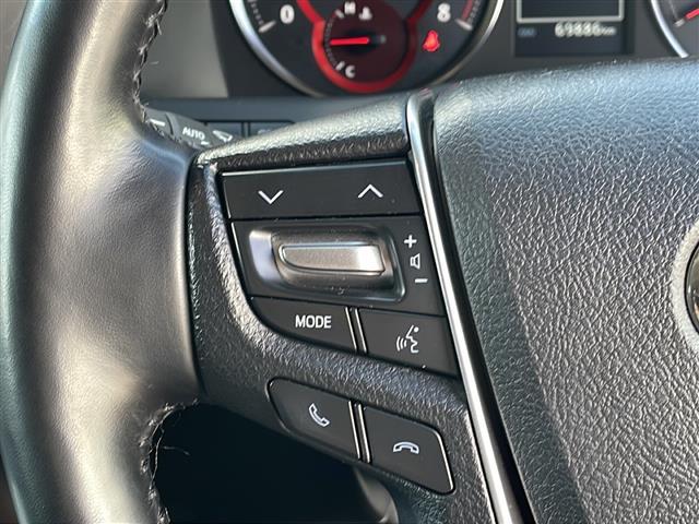 アルファード ２．５Ｓ　Ｃパッケージ　４ＷＤ／純正メーカーＯＰナビ／フルセグ／ＣＤ／ＤＶＤ／ＢＴ／両側パワースライドドア／フリップダウンモニター／衝突軽減ブレーキ／レーンキープアシスト／クルーズコントロール／横滑り抑制装置（7枚目）