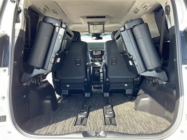 アルファード ２．５Ｓ　Ｃパッケージ　４ＷＤ／純正メーカーＯＰナビ／フルセグ／ＣＤ／ＤＶＤ／ＢＴ／両側パワースライドドア／フリップダウンモニター／衝突軽減ブレーキ／レーンキープアシスト／クルーズコントロール／横滑り抑制装置（27枚目）