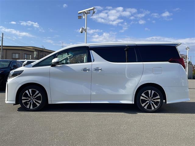 アルファード ２．５Ｓ　Ｃパッケージ　４ＷＤ／純正メーカーＯＰナビ／フルセグ／ＣＤ／ＤＶＤ／ＢＴ／両側パワースライドドア／フリップダウンモニター／衝突軽減ブレーキ／レーンキープアシスト／クルーズコントロール／横滑り抑制装置（33枚目）