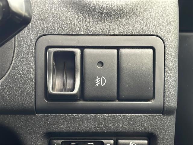 ジムニー ランドベンチャー ・4WD・社外CD・ライトレベライザー・フォグ・ルーフレール・シートヒーター・オートライト・純正16AW(17枚目)